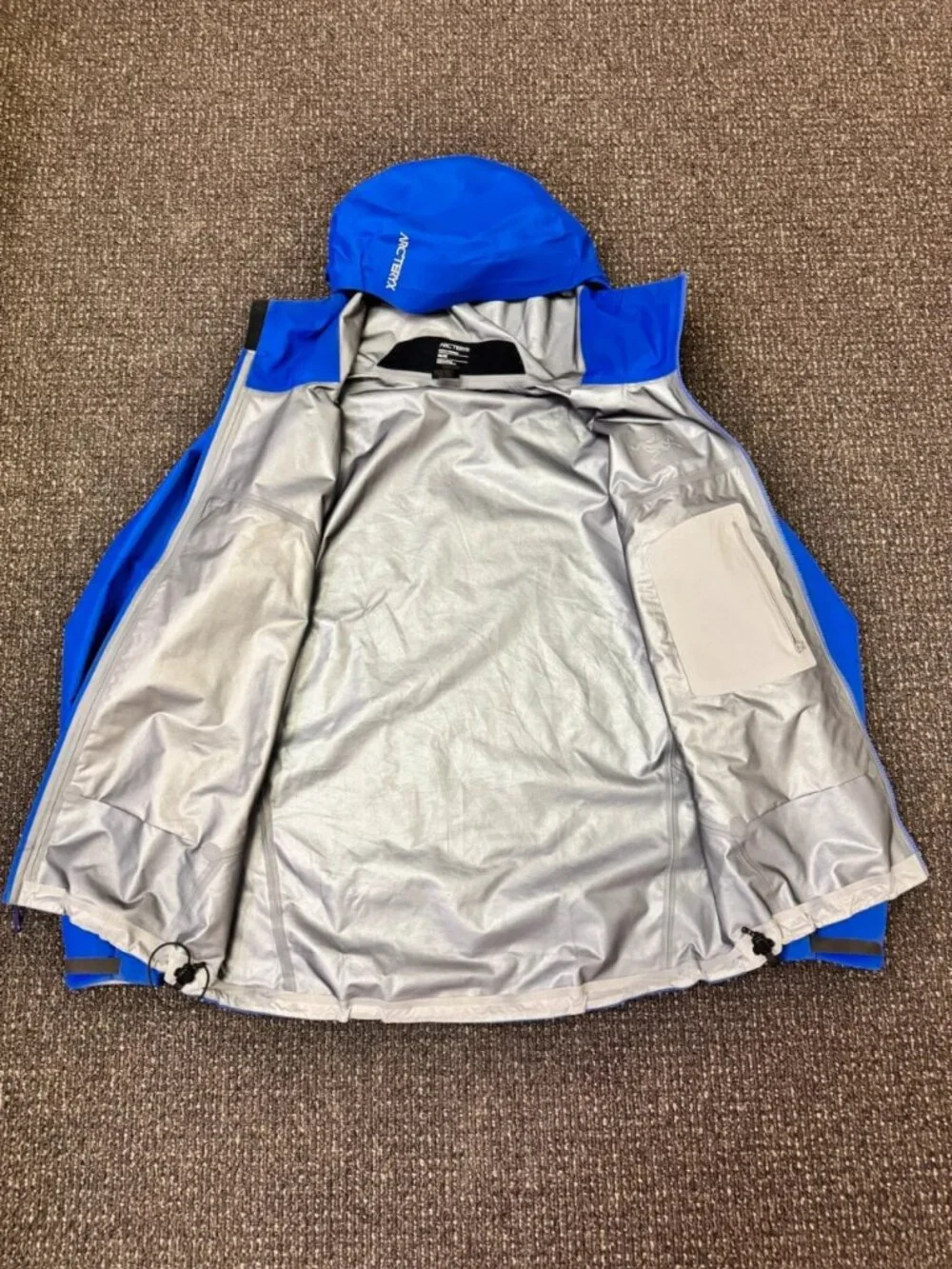 Arc'teryx Beta SL Waterproof Jacket Blue Size M